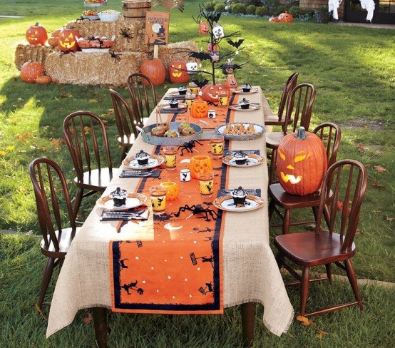 11 Awesome Outdoor Halloween Party Ideas Awesome 11