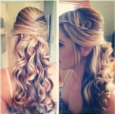 Half-Up-Half-Down-Hairstyles-for-Curly-Hair