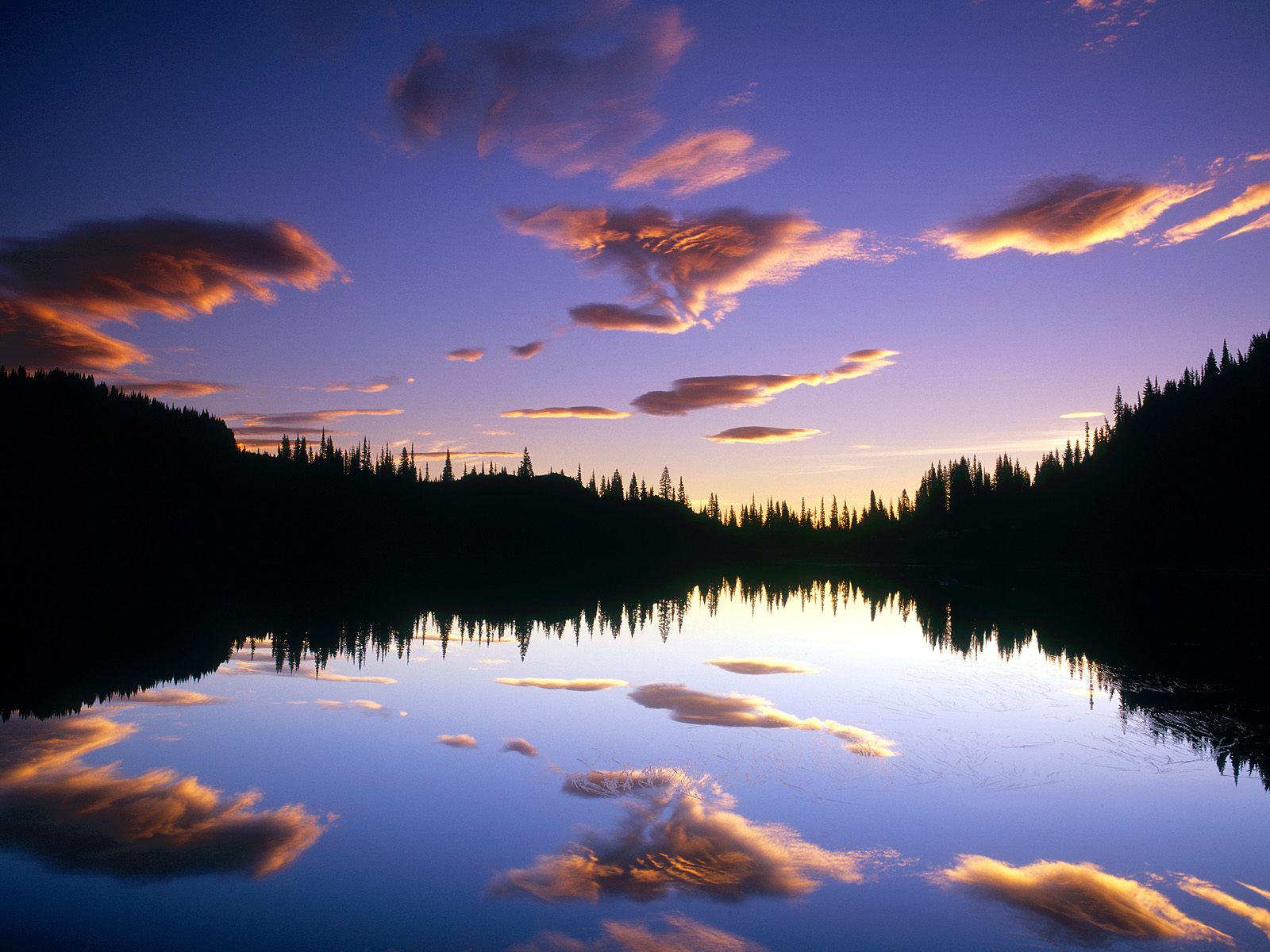 11 Awesome Reflection Pictures To Amaze You - Awesome 11