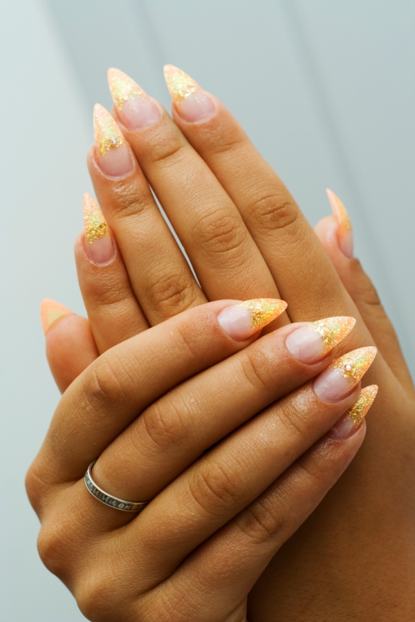 nail-art-french-manicure