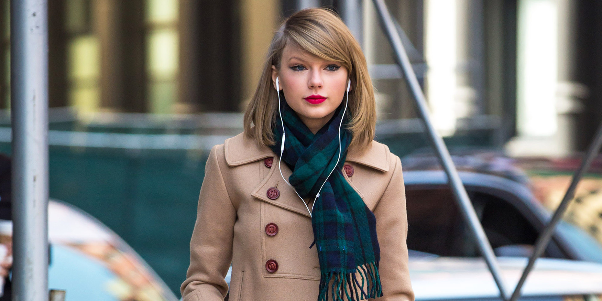 Awesome Taylor Swift Street Style Fashion
