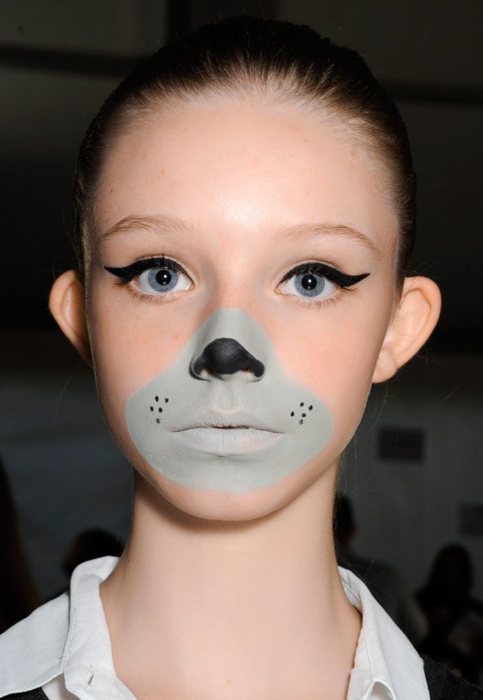 Grey Mouse Halloween Makeup