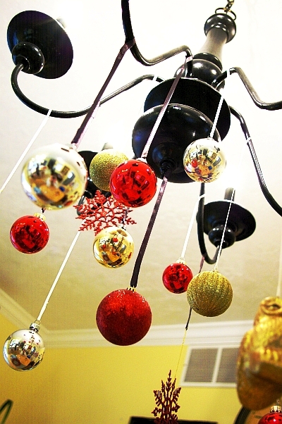 christmas-ball-ornament-chandelier