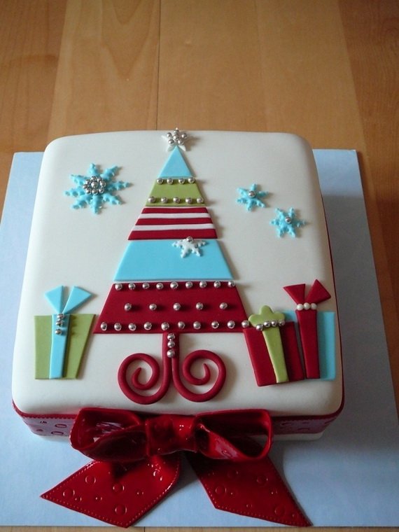 11 Awesome And Easy Christmas cake decorating ideas