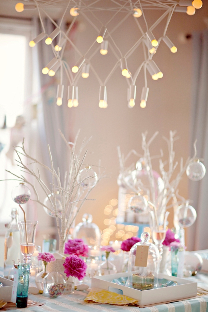 christmas-party-centerpieces-for-tables