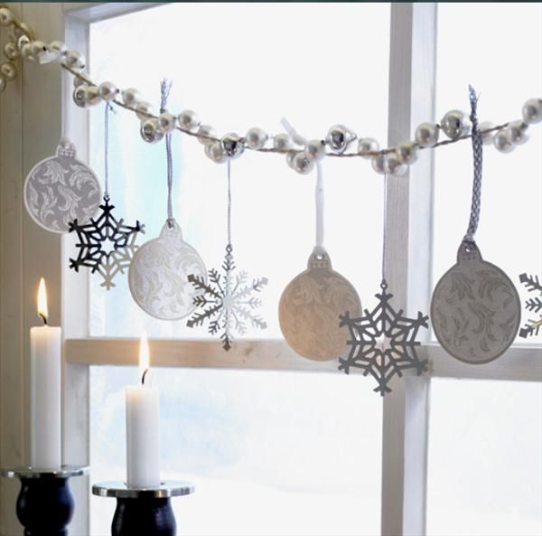 cool-christmas-window-decorations