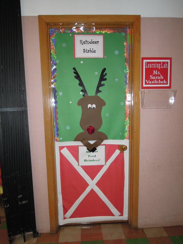 cute-christmas-door-decorations