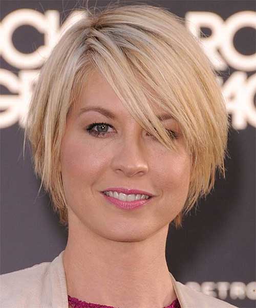 11 Awesome Bob Hairstyles for Round Faces - Awesome 11