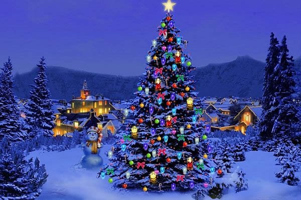 11 Awesome And Dazzling Christmas Tree Lights Ideas - Awesome 11