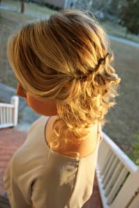 11 Awesome And Gorgeous Curly Homecoming Hairstyles - Awesome 11